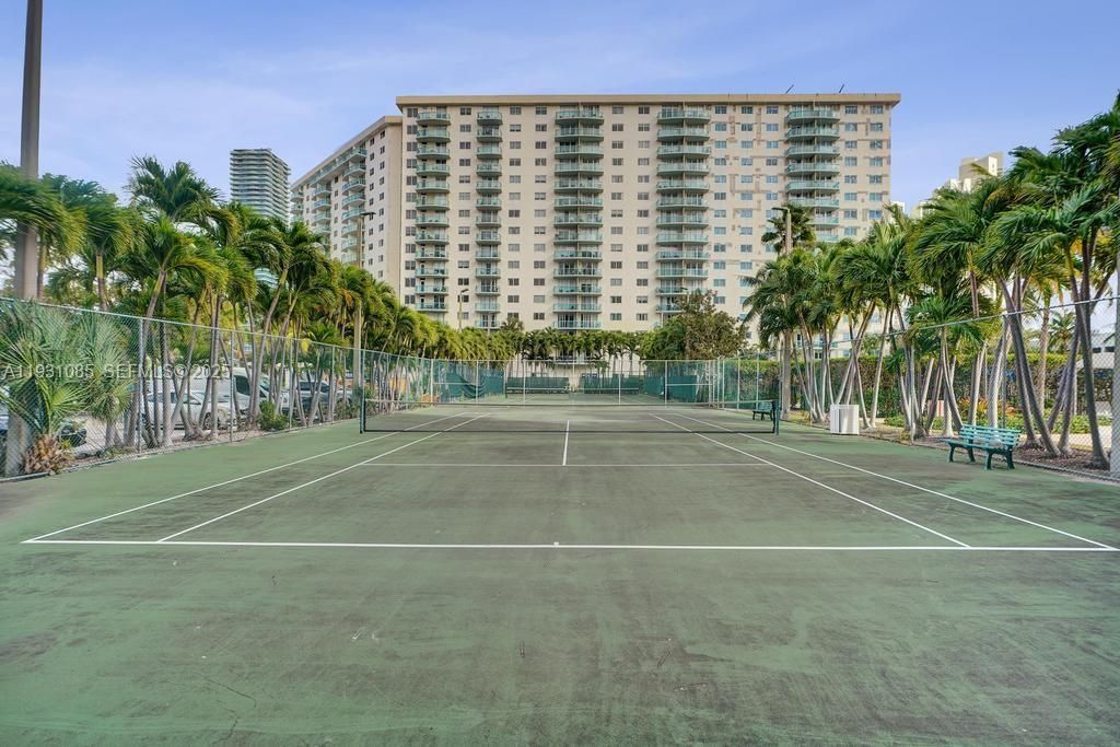 19380 Collins Ave, Unit 1104, Sunny Isles Beach, FL 33160 Photo