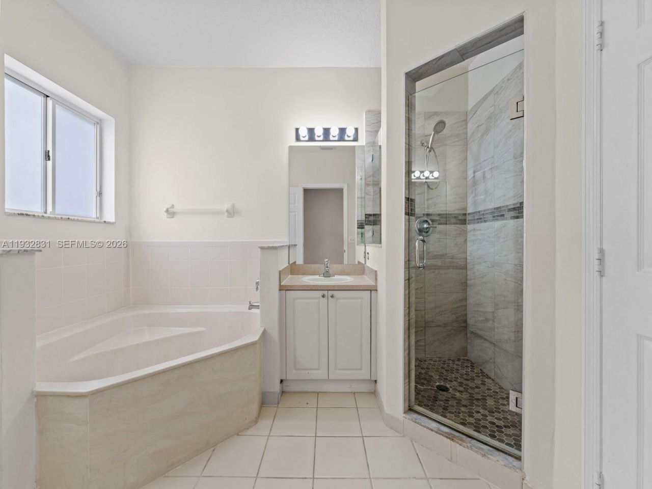 1947 SE 24th Ter, Homestead, FL 33035 Photo