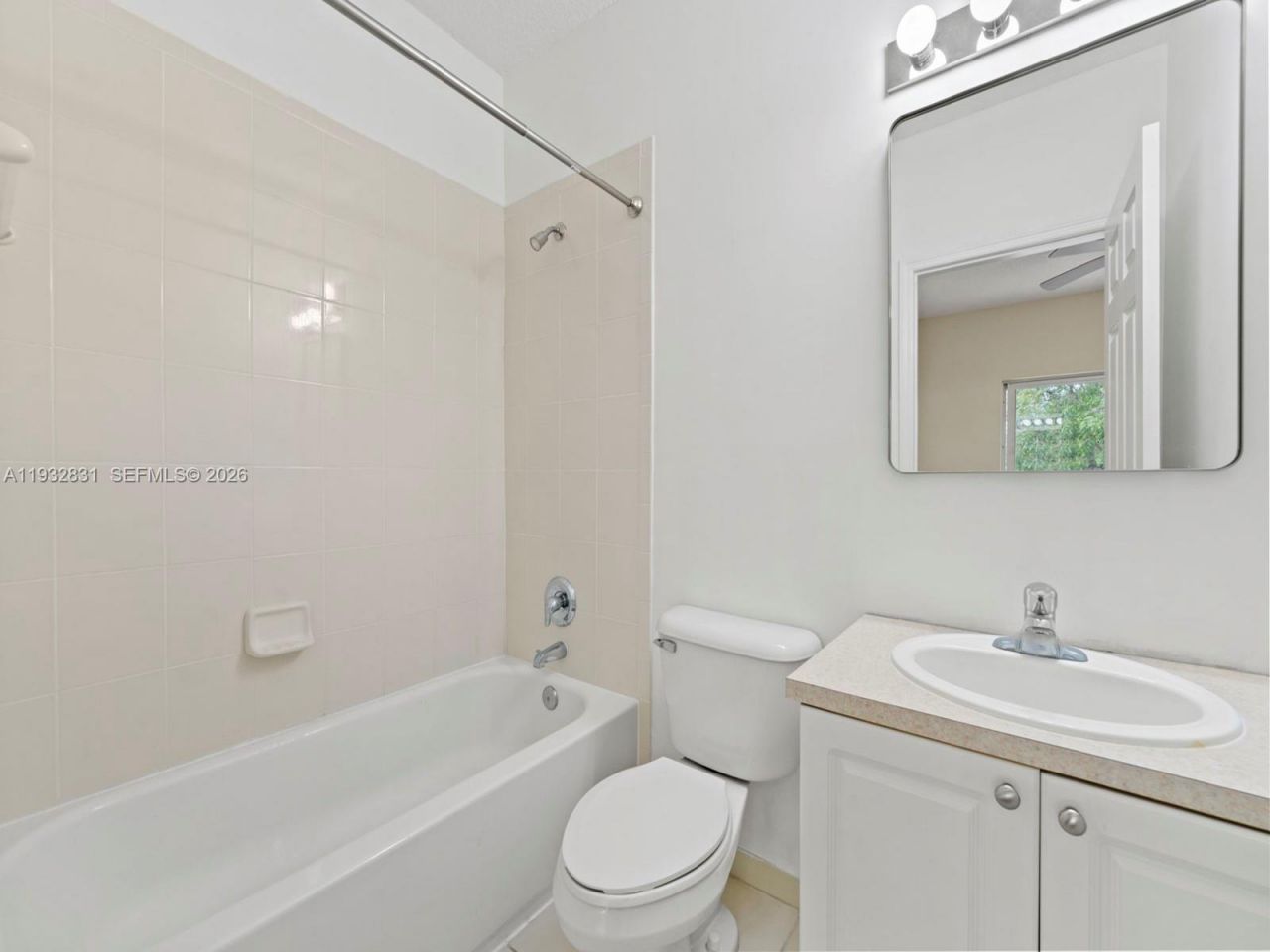 1947 SE 24th Ter, Homestead, FL 33035 Photo