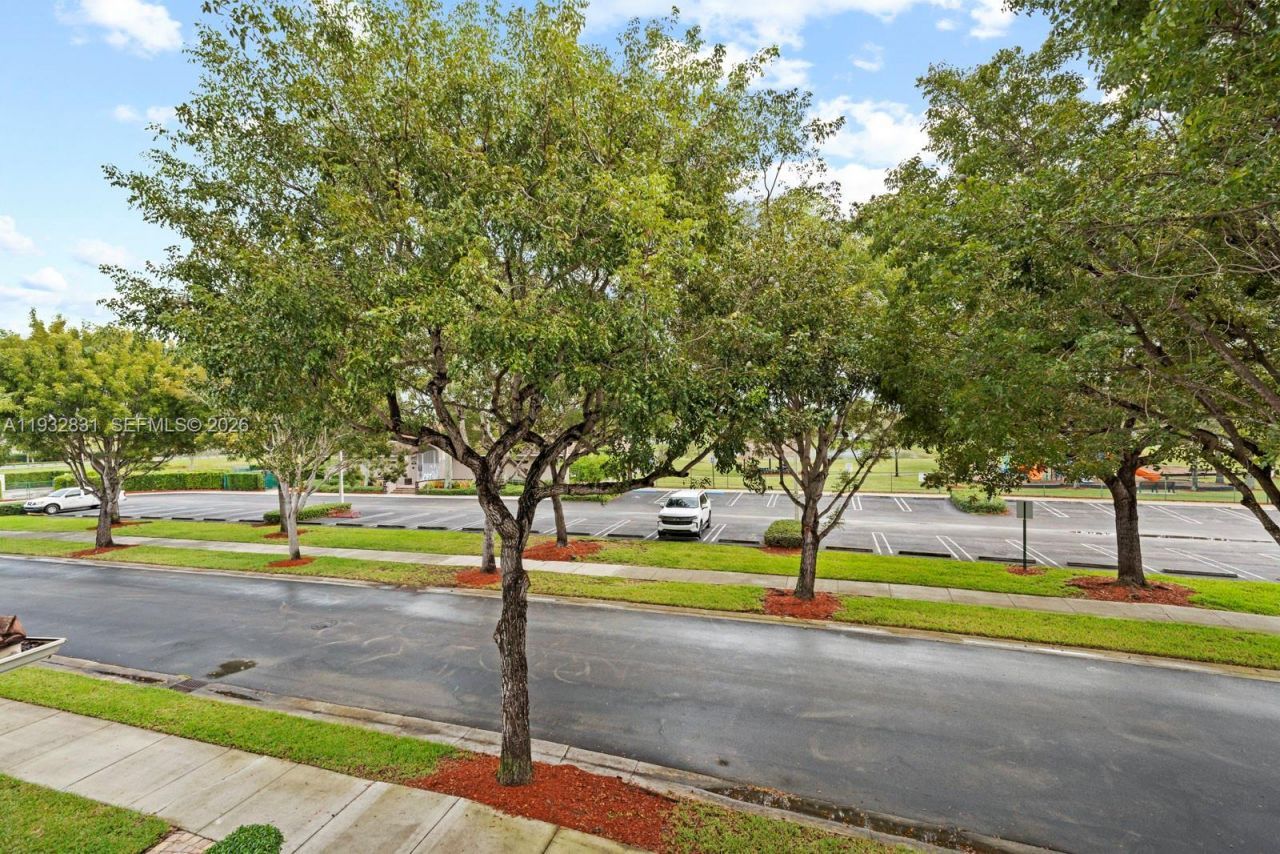 1947 SE 24th Ter, Homestead, FL 33035 Photo