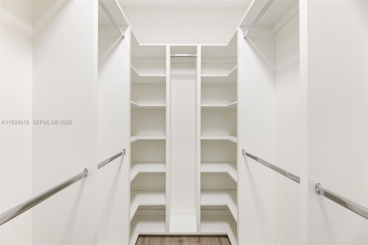 6852-6850 NW 4th Ave , Miami, FL 33150 Photo