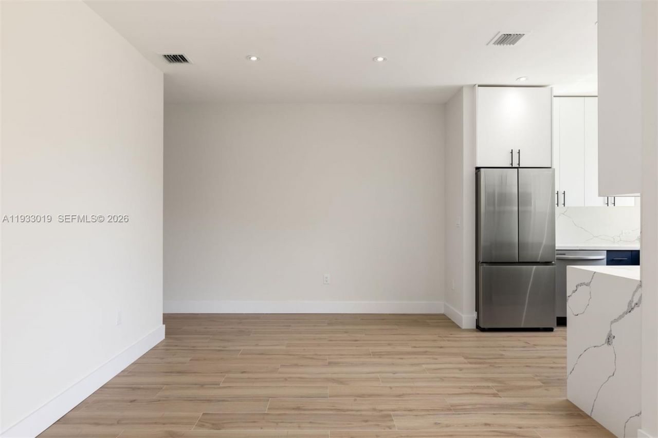 6852-6850 NW 4th Ave, Miami, FL 33150 Photo