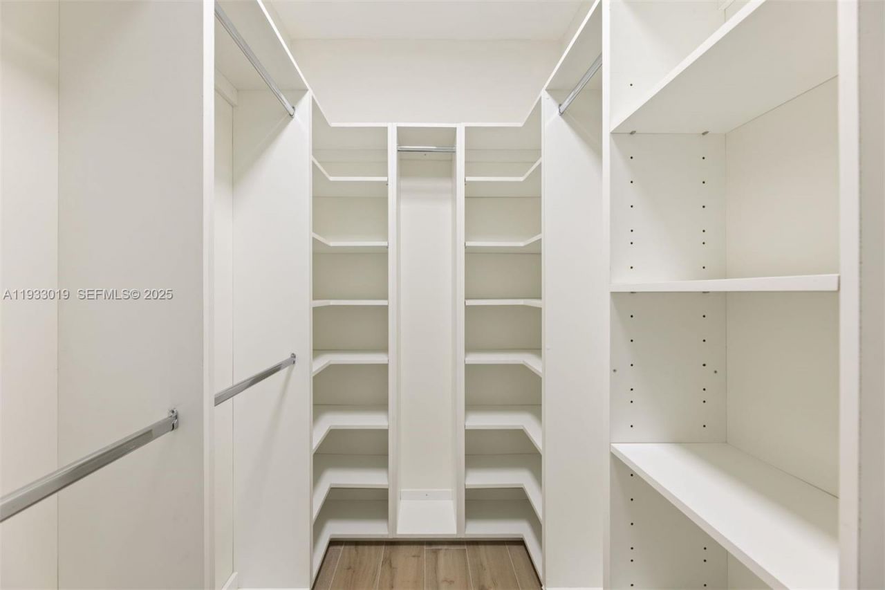 6852-6850 NW 4th Ave , Miami, FL 33150 Photo