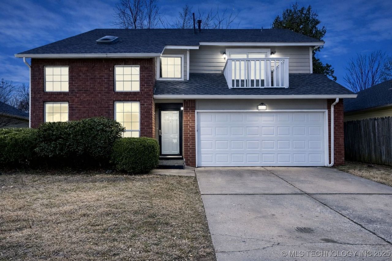 8932 E 87th Place, Tulsa, OK 74133 Main Photo