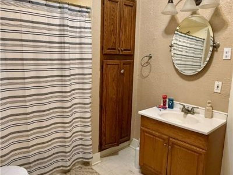 214 N Dawson Street, Uhrichsville, OH 44683 Photo 9