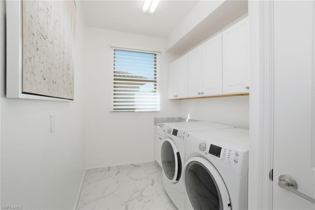 4654 Kensington Cir, Naples, FL 34119 Photo