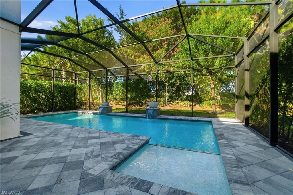 4654 Kensington Cir, Naples, FL 34119 Photo