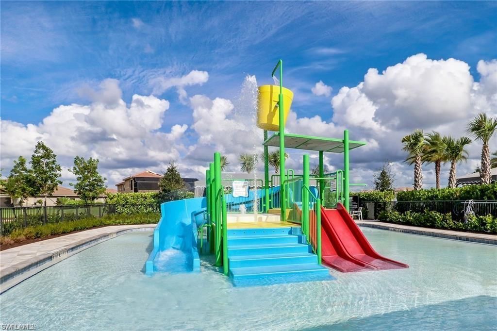 4654 Kensington Cir, Naples, FL 34119 Photo