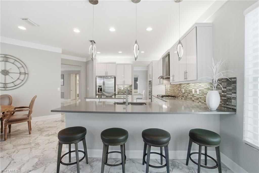 4654 Kensington Cir, Naples, FL 34119 Photo