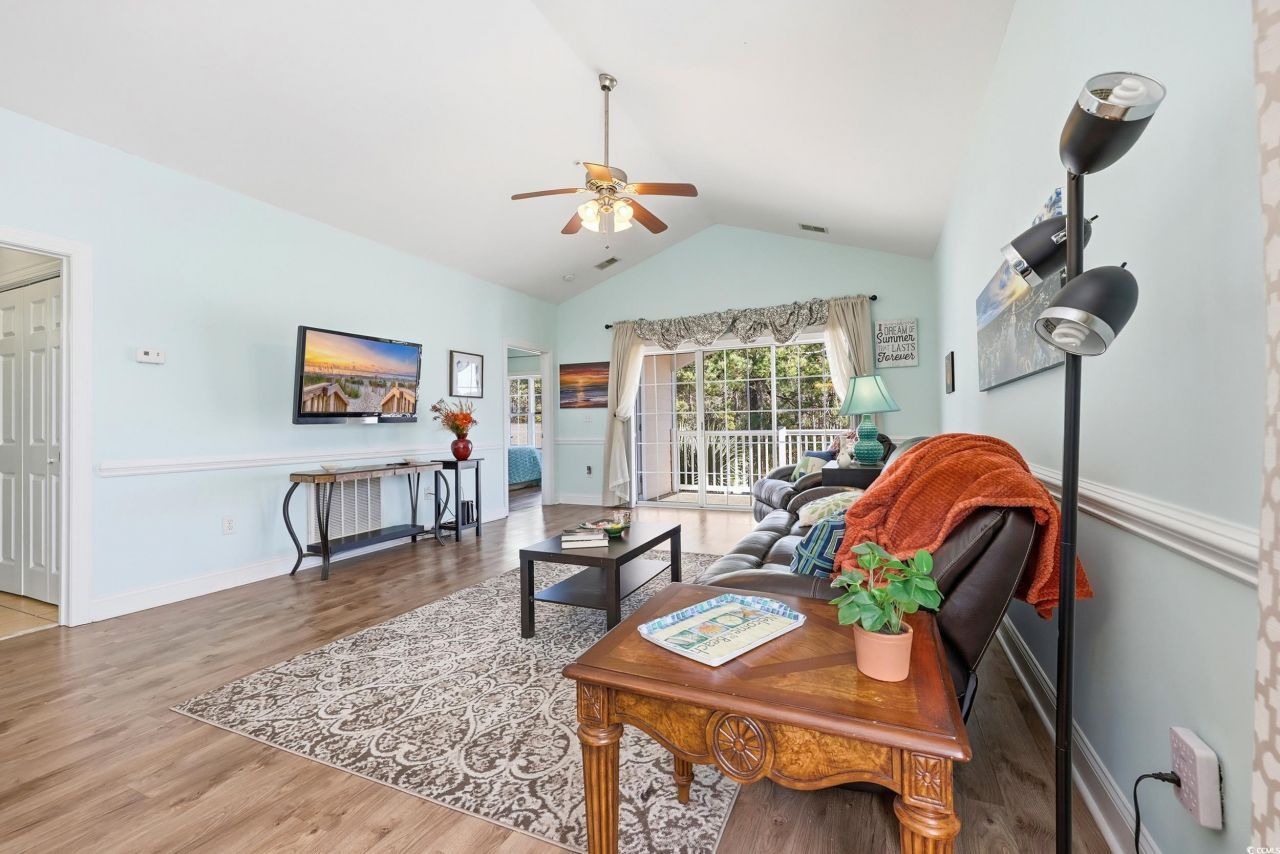 4141 Hibiscus Dr. Photo 10