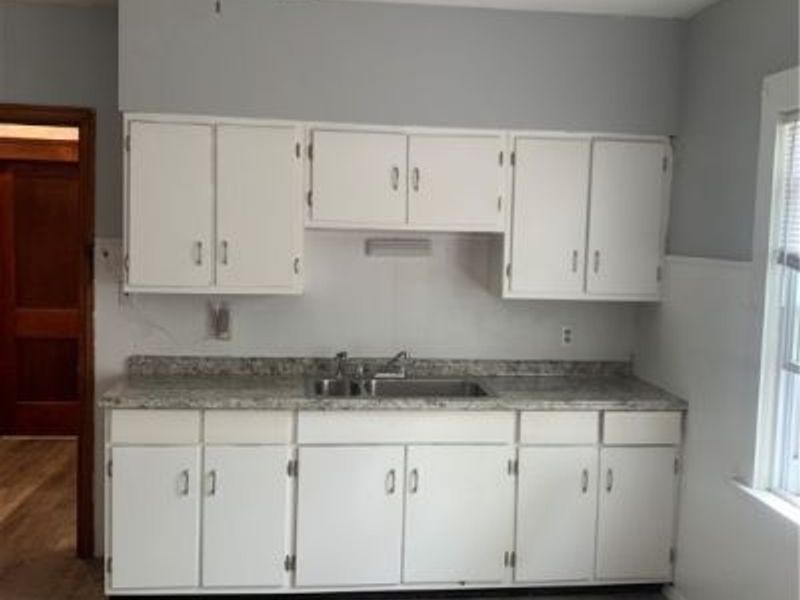 18606 Cherokee Avenue, Cleveland, OH 44119 Photo 10