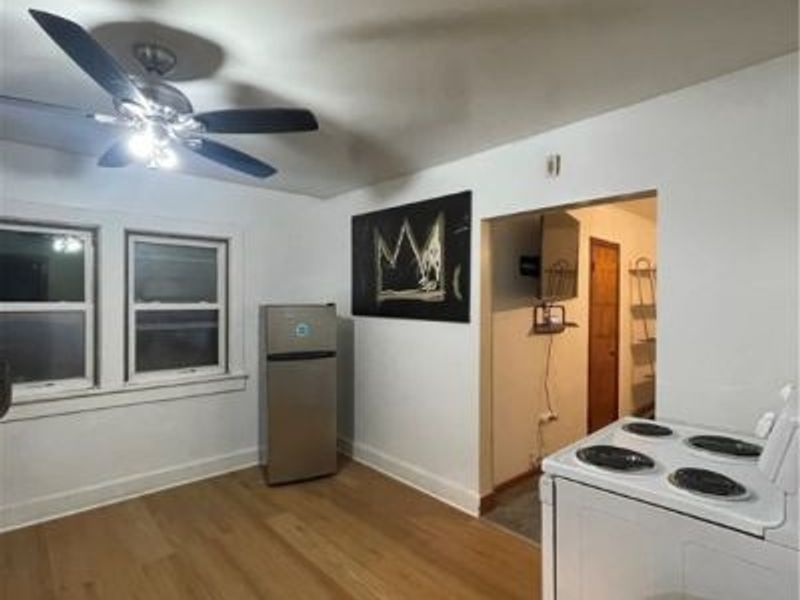 18606 Cherokee Avenue, Cleveland, OH 44119 Photo 21