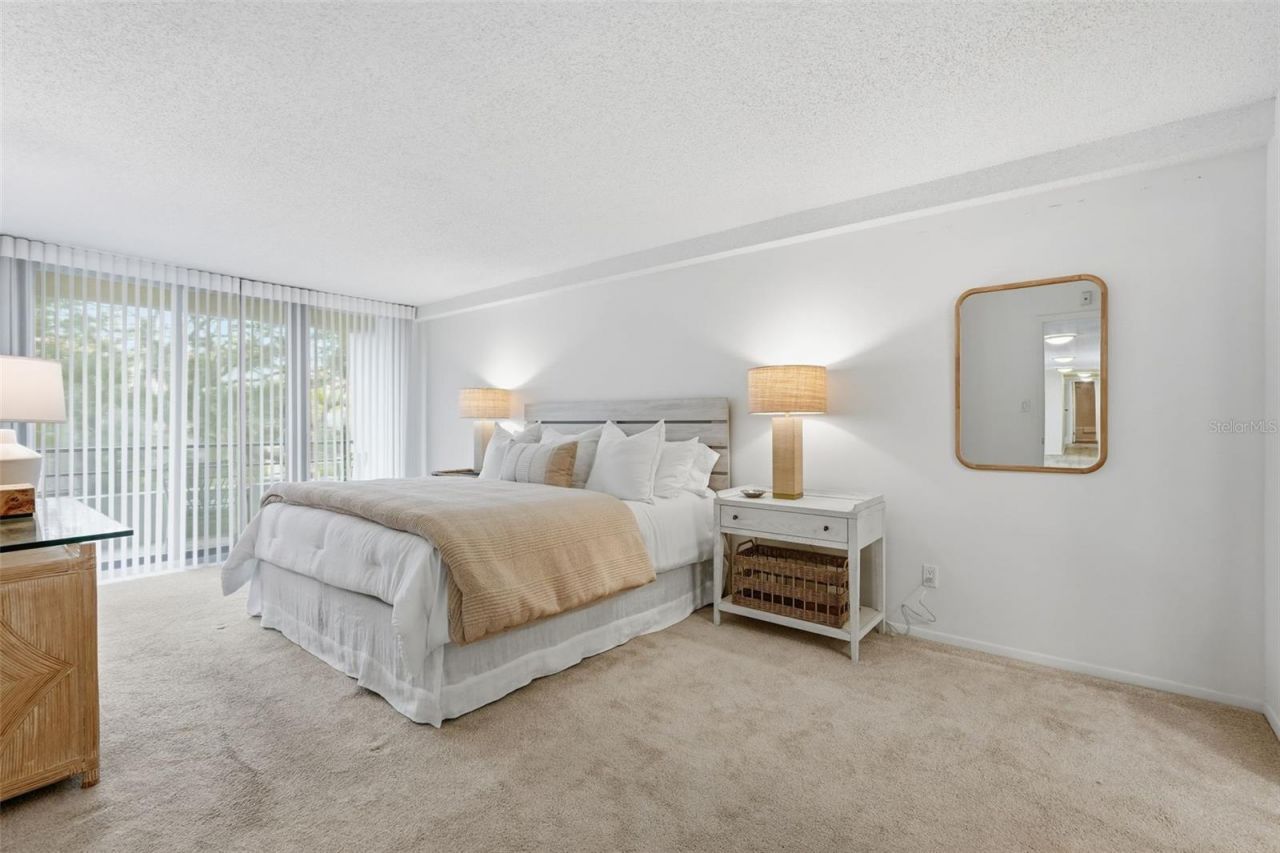 6415 Midnight Pass Road, Unit 211, Sarasota, FL 34242 Photo