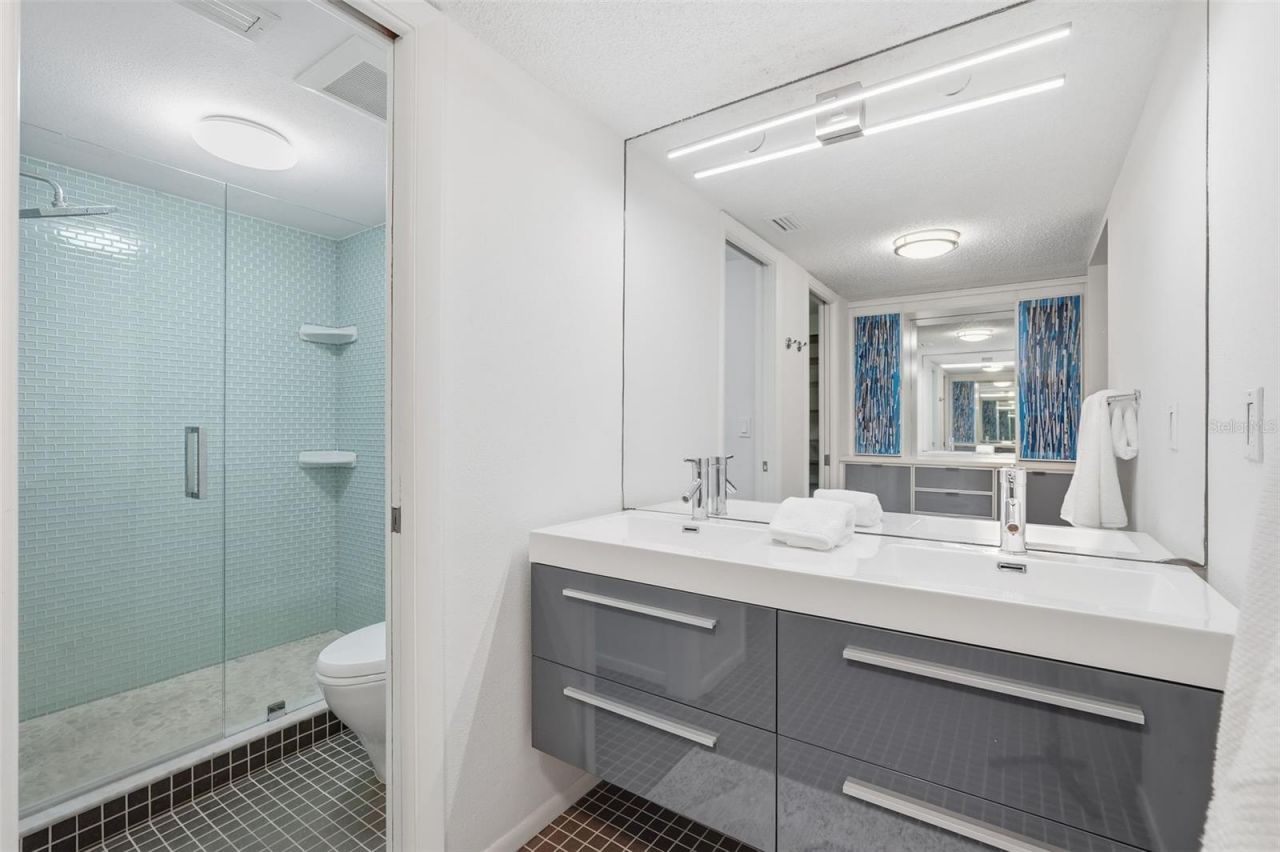 6415 Midnight Pass Road, Unit 211, Sarasota, FL 34242 Photo