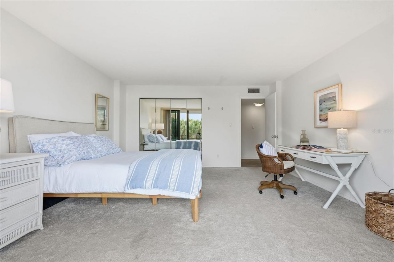 6415 Midnight Pass Road, Unit 211, Sarasota, FL 34242 Photo