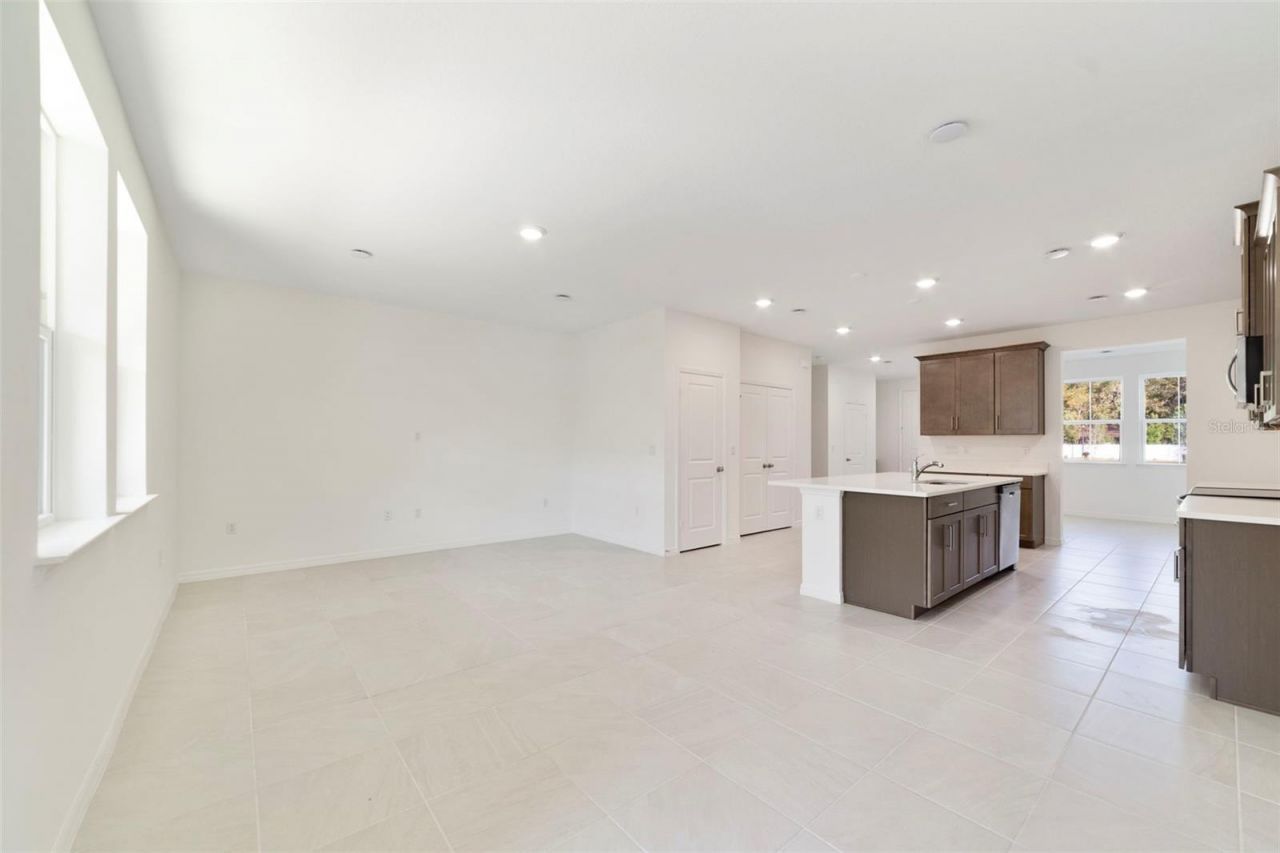 682 Lola Lane, Oviedo, FL 32765 Photo