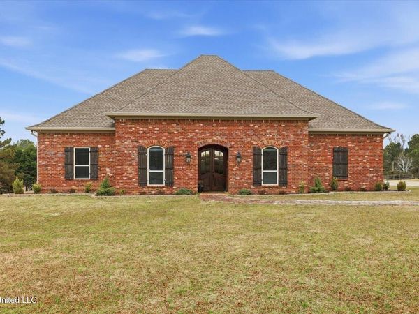 116 Sky Meadow Road, Flora, MS 39071