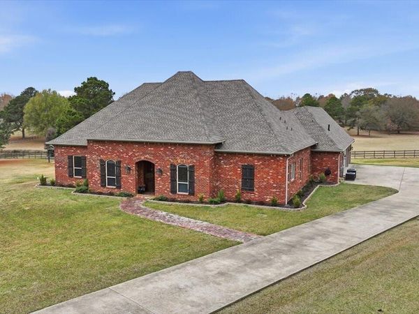 116 Sky Meadow Road, Flora, MS 39071