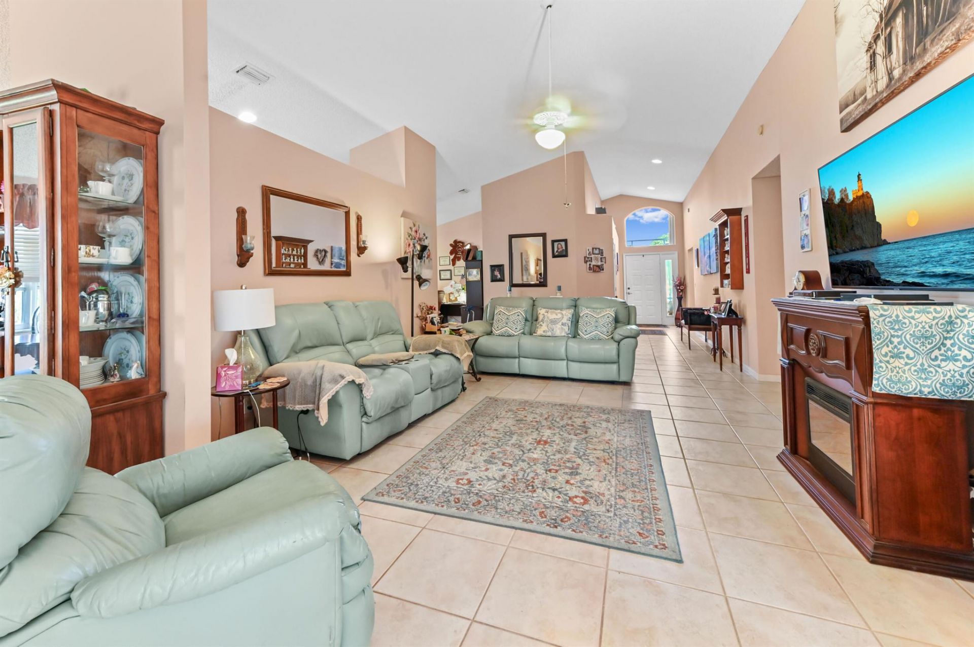 5193 Robino Circle, West Palm Beach, FL 33417 Photo