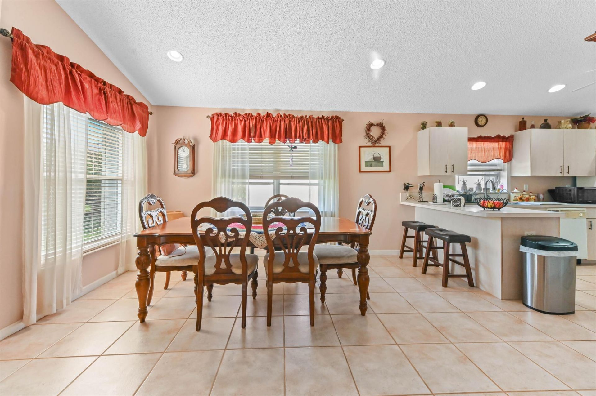 5193 Robino Circle, West Palm Beach, FL 33417 Photo