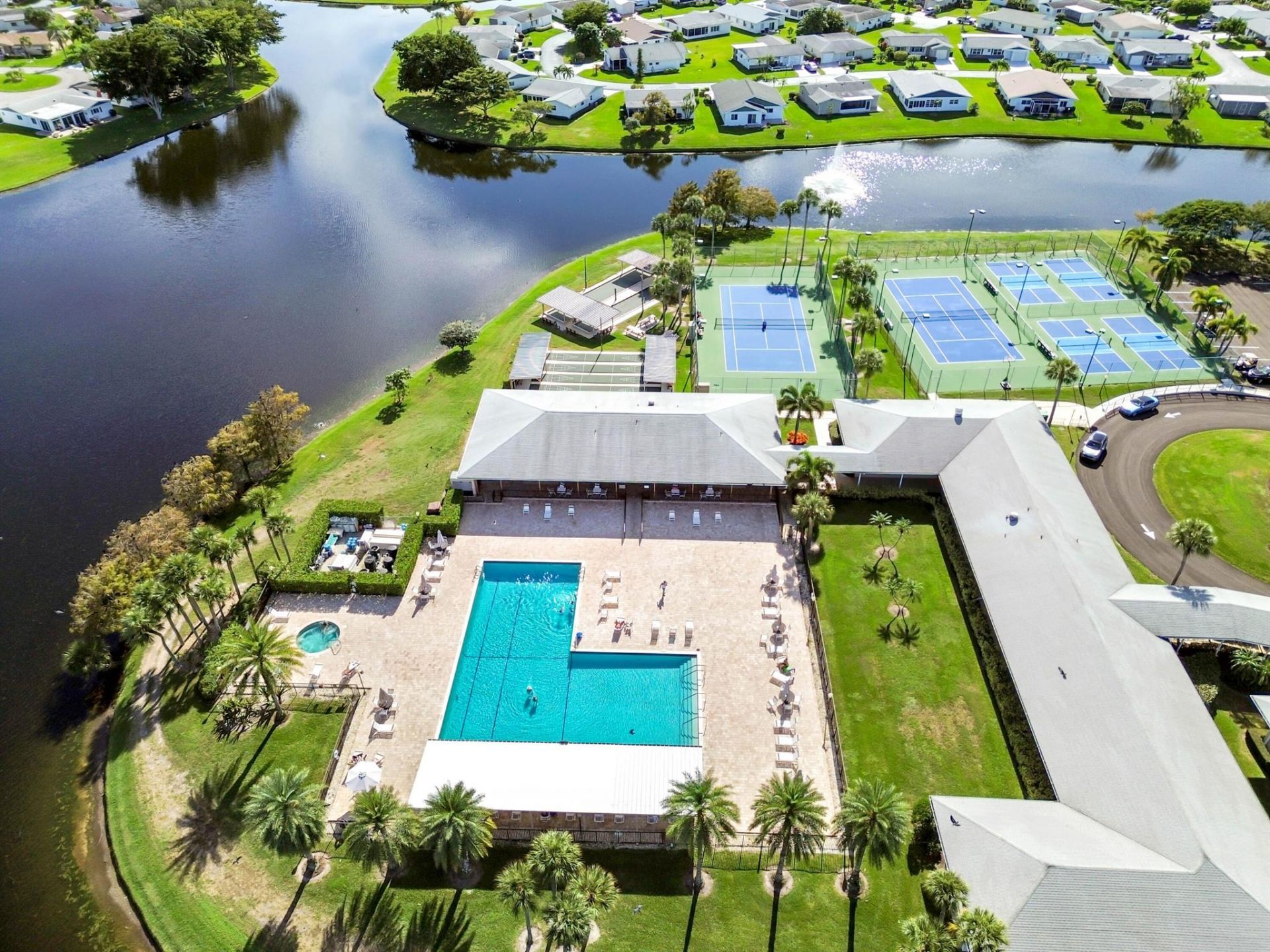 5193 Robino Circle, West Palm Beach, FL 33417 Photo