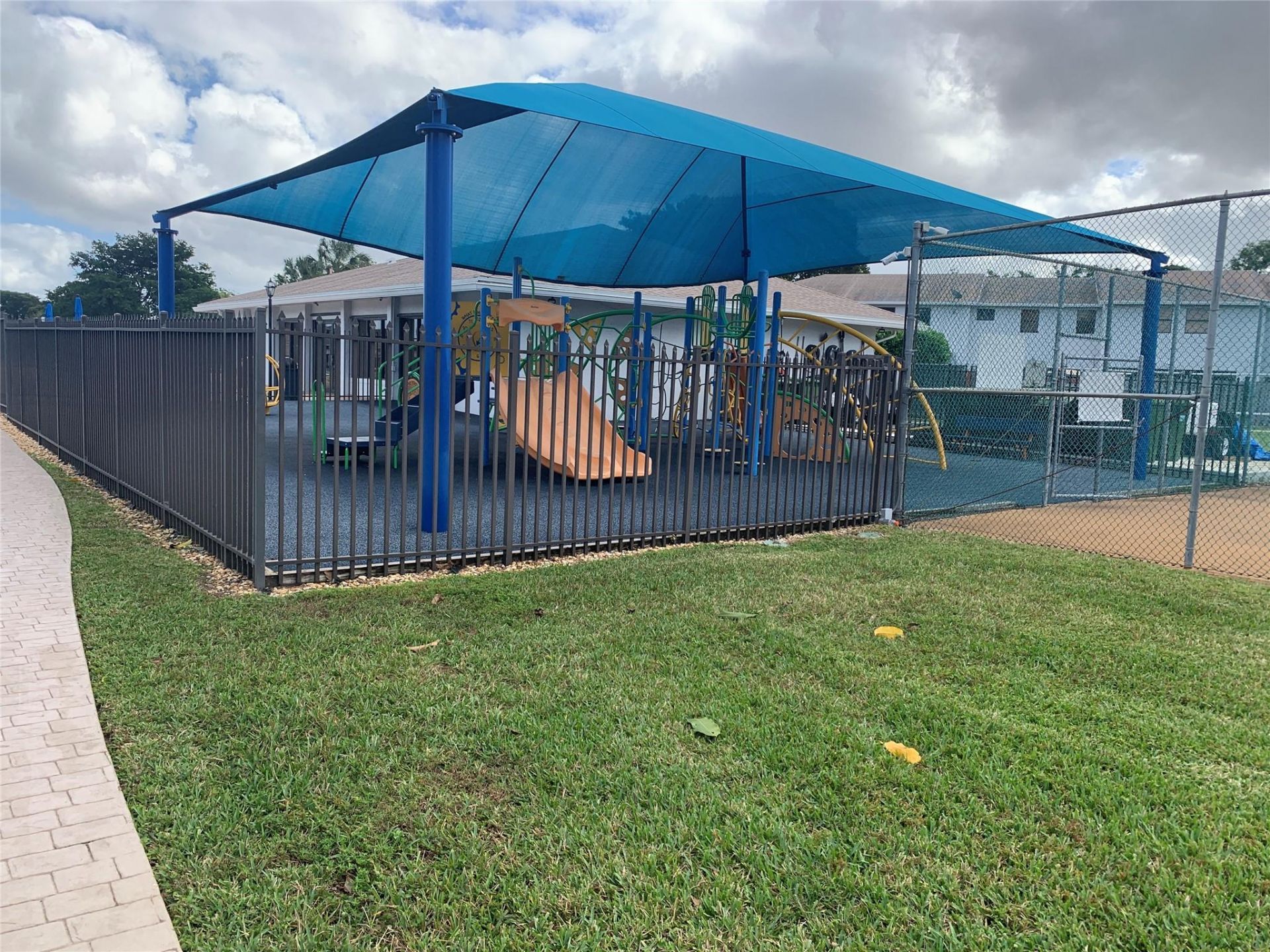 312 NW 106th Te, Unit 312, Pembroke Pines, FL 33026 Photo