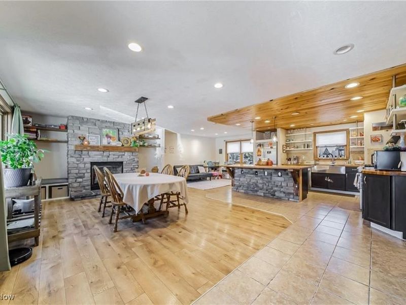 718 Northfork Way, Brunswick, OH 44212 Photo 3