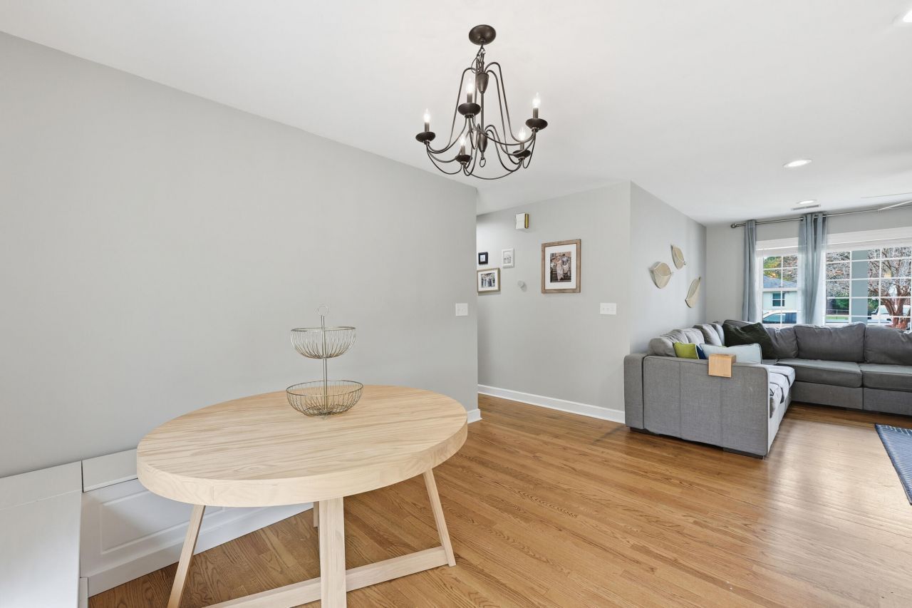 376 Hoff Avenue Photo 16