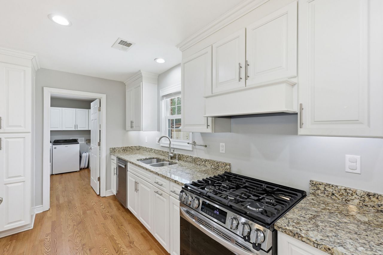 376 Hoff Avenue Photo 21