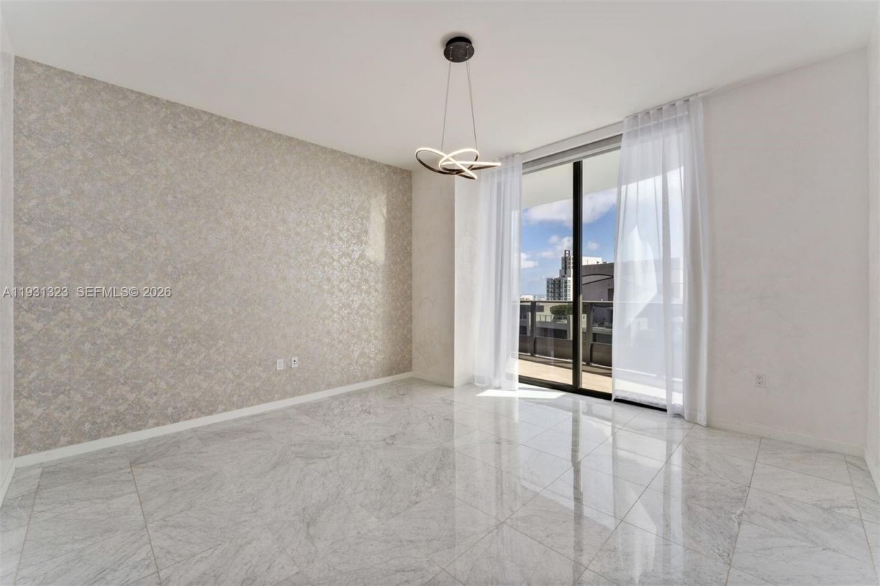 1000 Brickell Plz, Unit PH5203, Miami, FL 33131 Photo