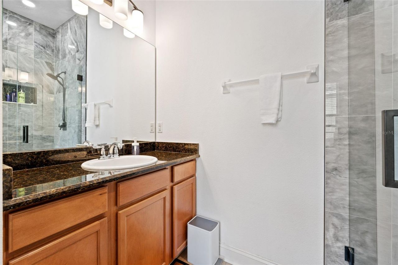 1819 Common Way Road, Unit 203, Orlando, FL 32814 Photo