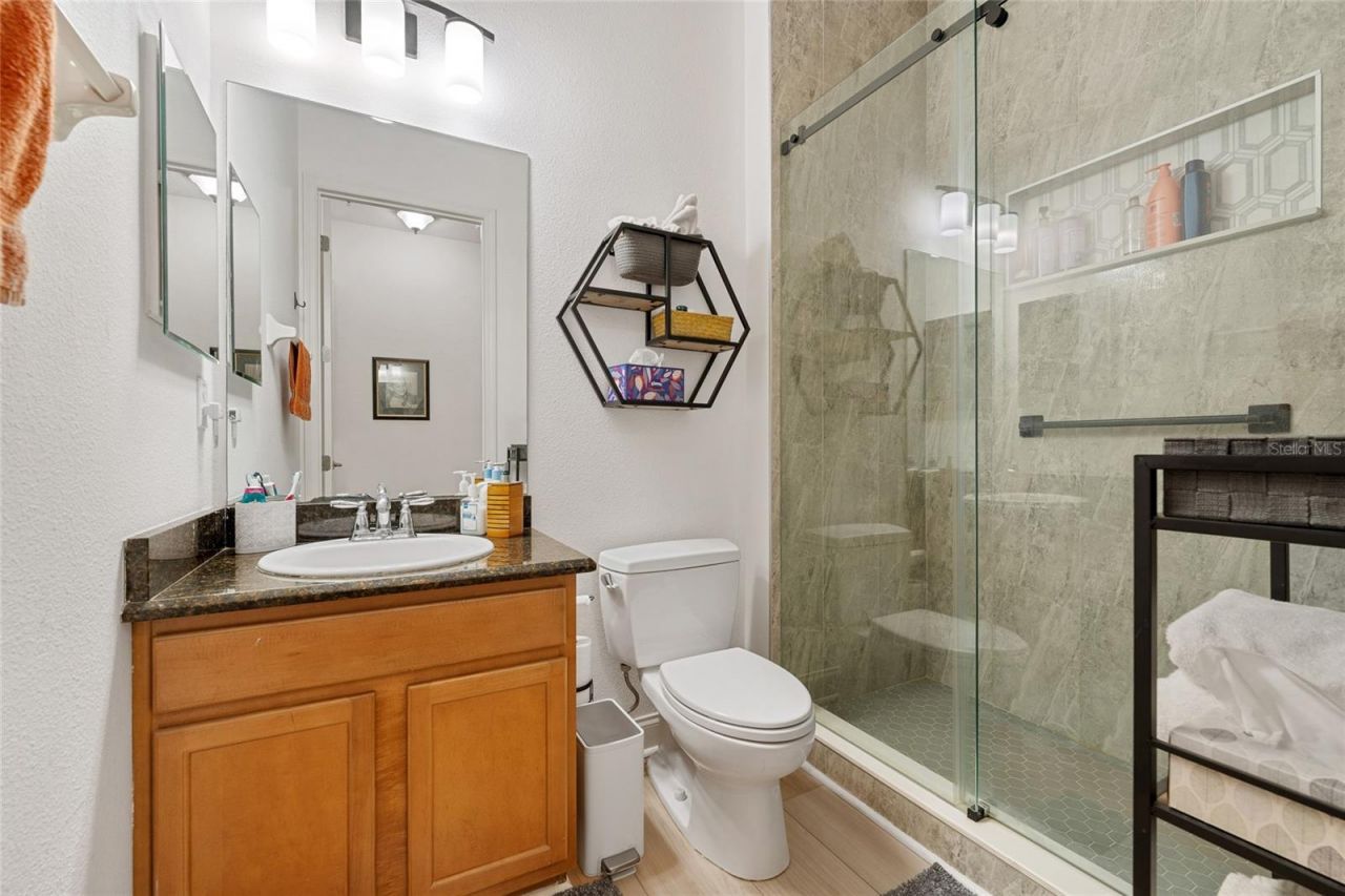 1819 Common Way Road, Unit 203, Orlando, FL 32814 Photo