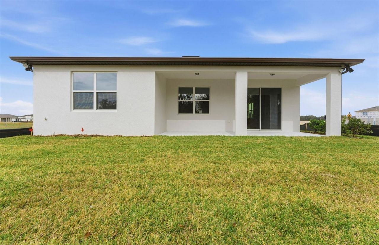 37380 Clinch Circle, Zephyrhills, FL 33540 Photo