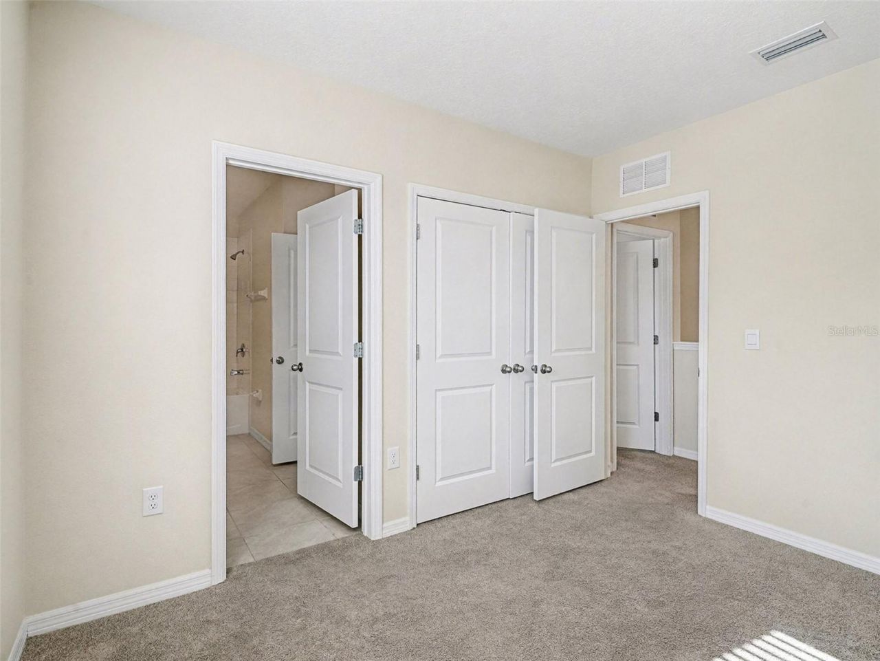 1951 Pleasant Maple Court, Bradenton, FL 34211 Photo