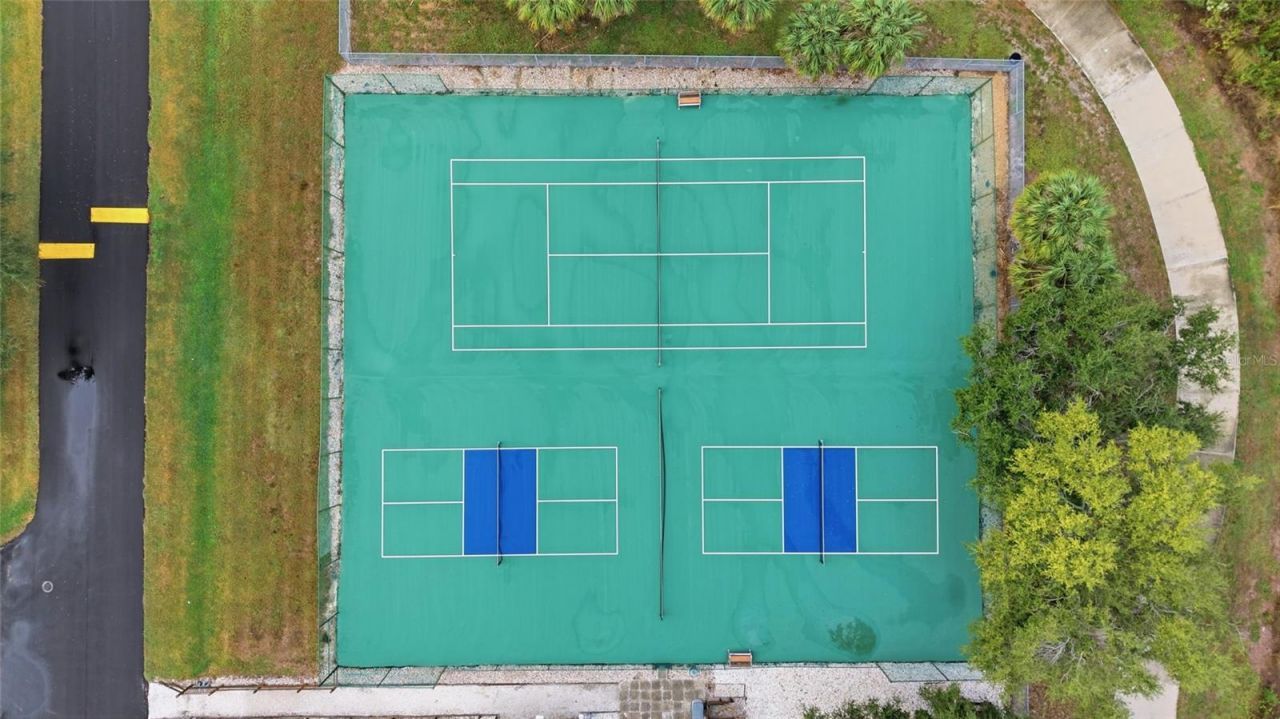 3244 38th Way S, Unit B, Saint Petersburg, FL 33711 Photo