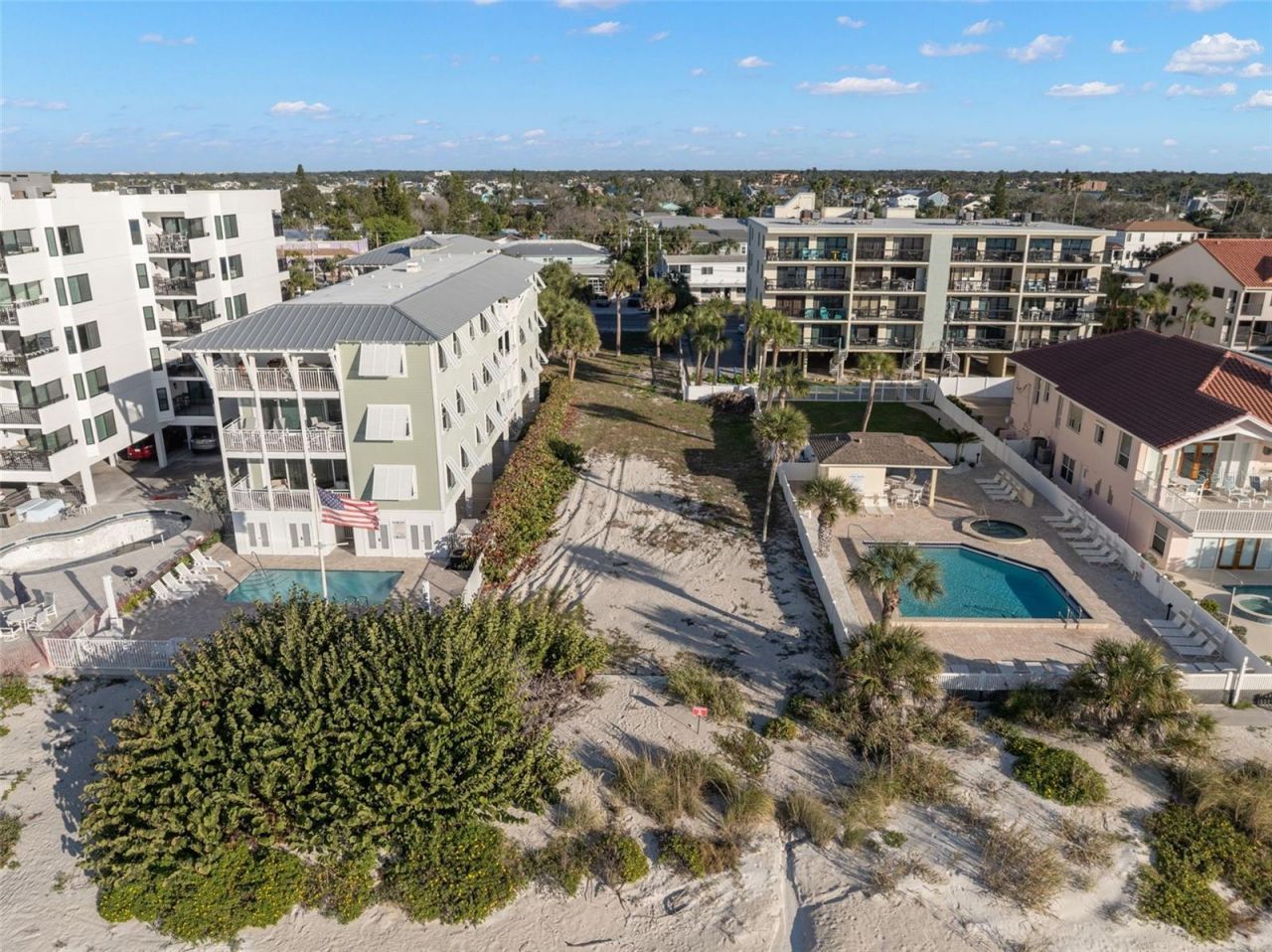 1306 Gulf Boulevard, Indian Rocks Beach, FL 33785 Photo