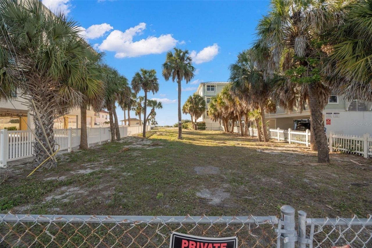 1306 Gulf Boulevard, Indian Rocks Beach, FL 33785 Photo