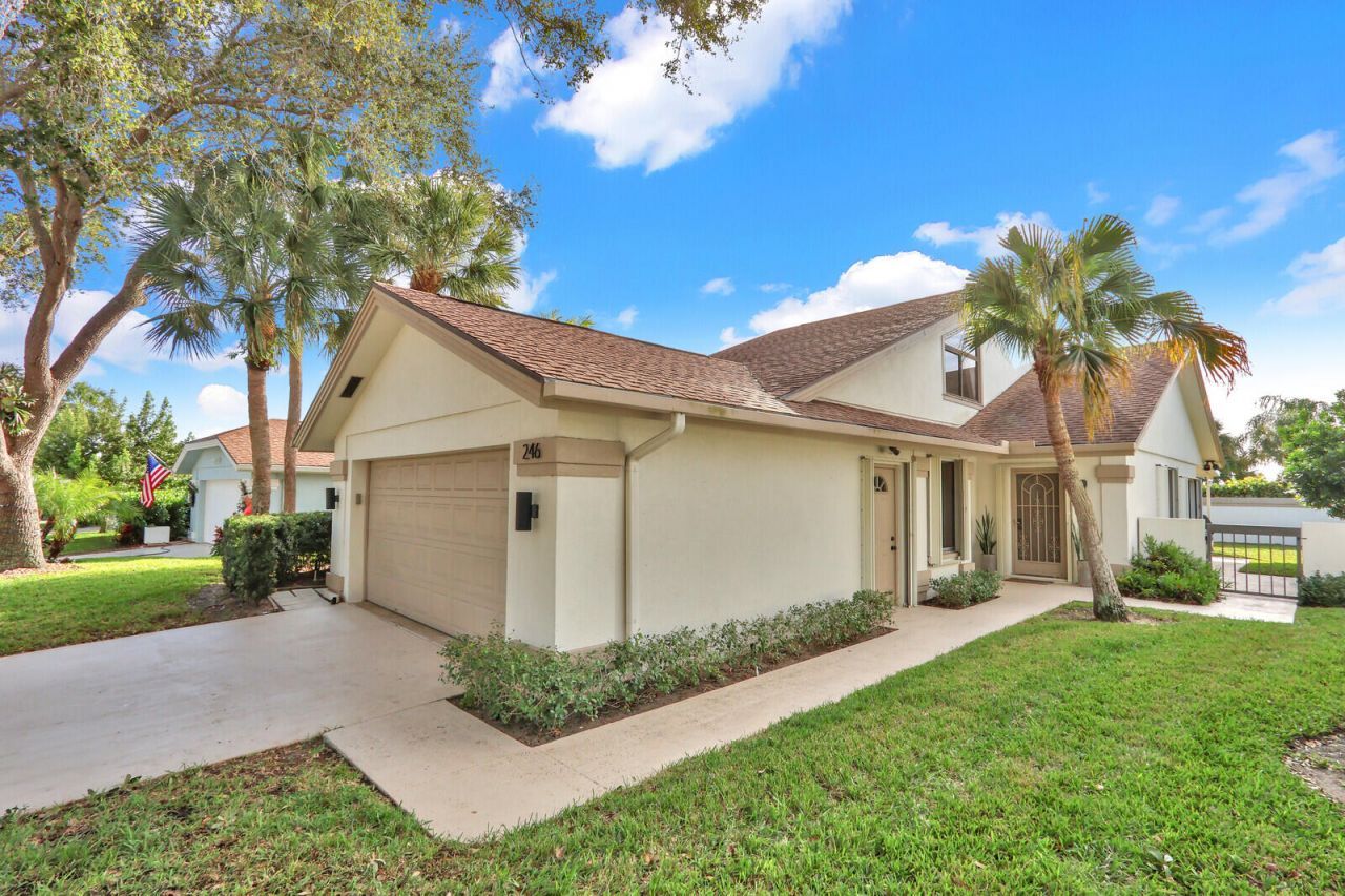 246 Ridge Road, Jupiter, FL 33477 Photo