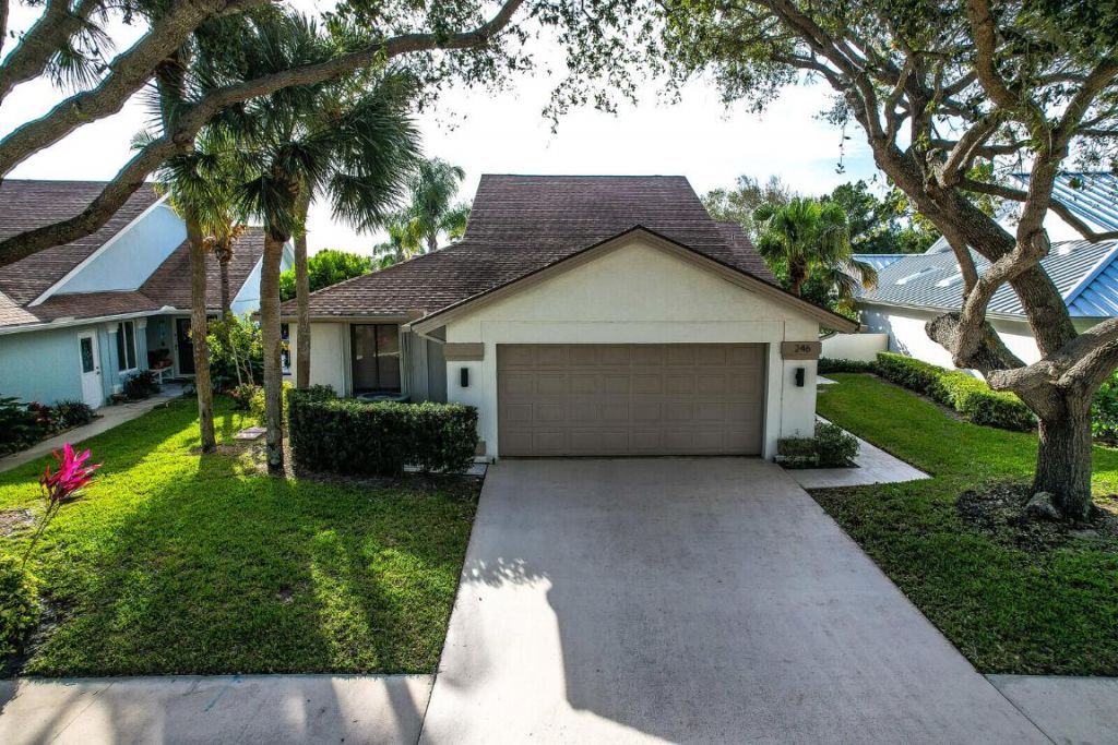 246 Ridge Road, Jupiter, FL 33477 Photo