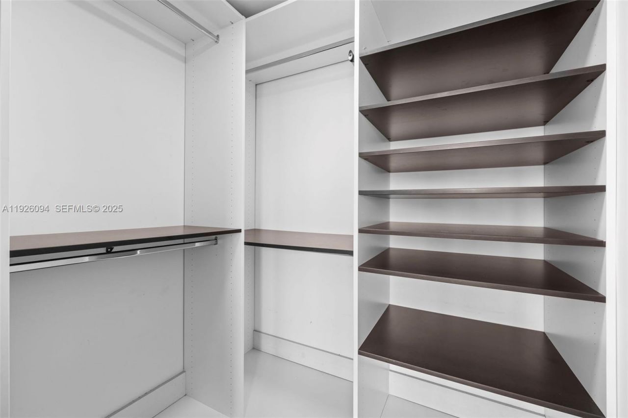 665 NE 25th St, Unit 1801, Miami, FL 33137 Photo