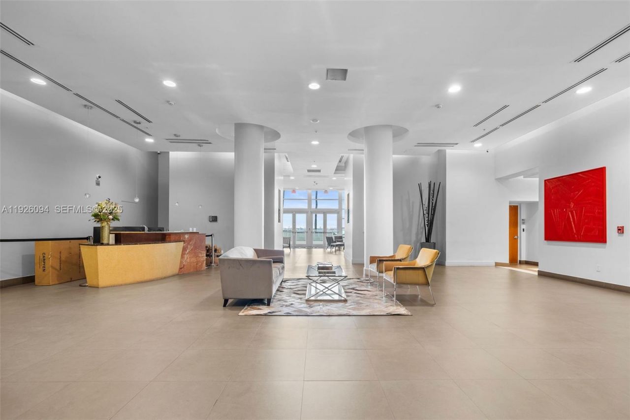 665 NE 25th St, Unit 1801, Miami, FL 33137 Photo