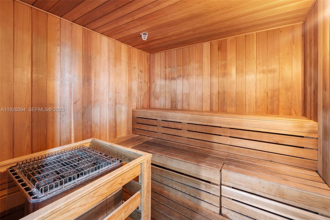 665 NE 25th St, Unit 1801, Miami, FL 33137 Photo