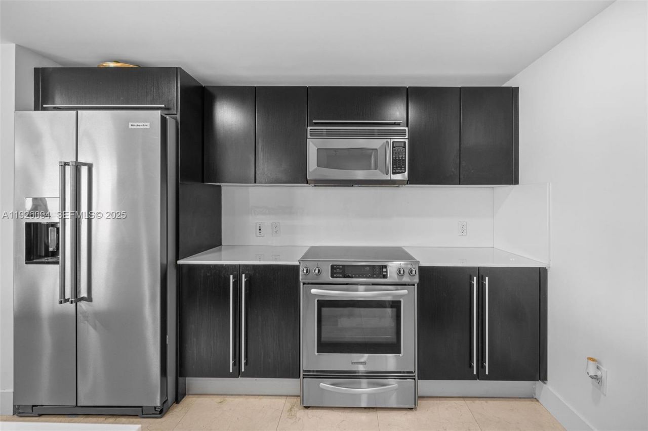 665 NE 25th St, Unit 1801, Miami, FL 33137 Photo