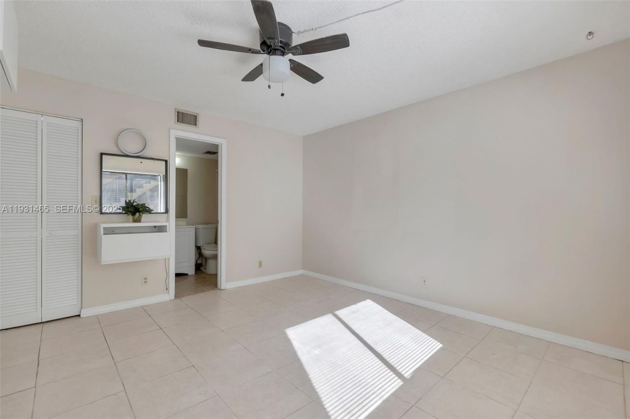 2651 Riverside Dr, Unit 1, Coral Springs, FL 33065 Photo
