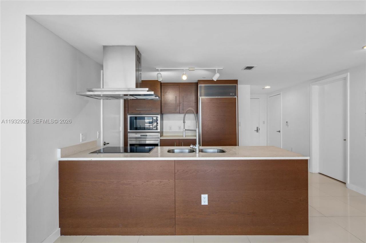 495 Brickell Ave, Unit 4011, Miami, FL 33131 Photo