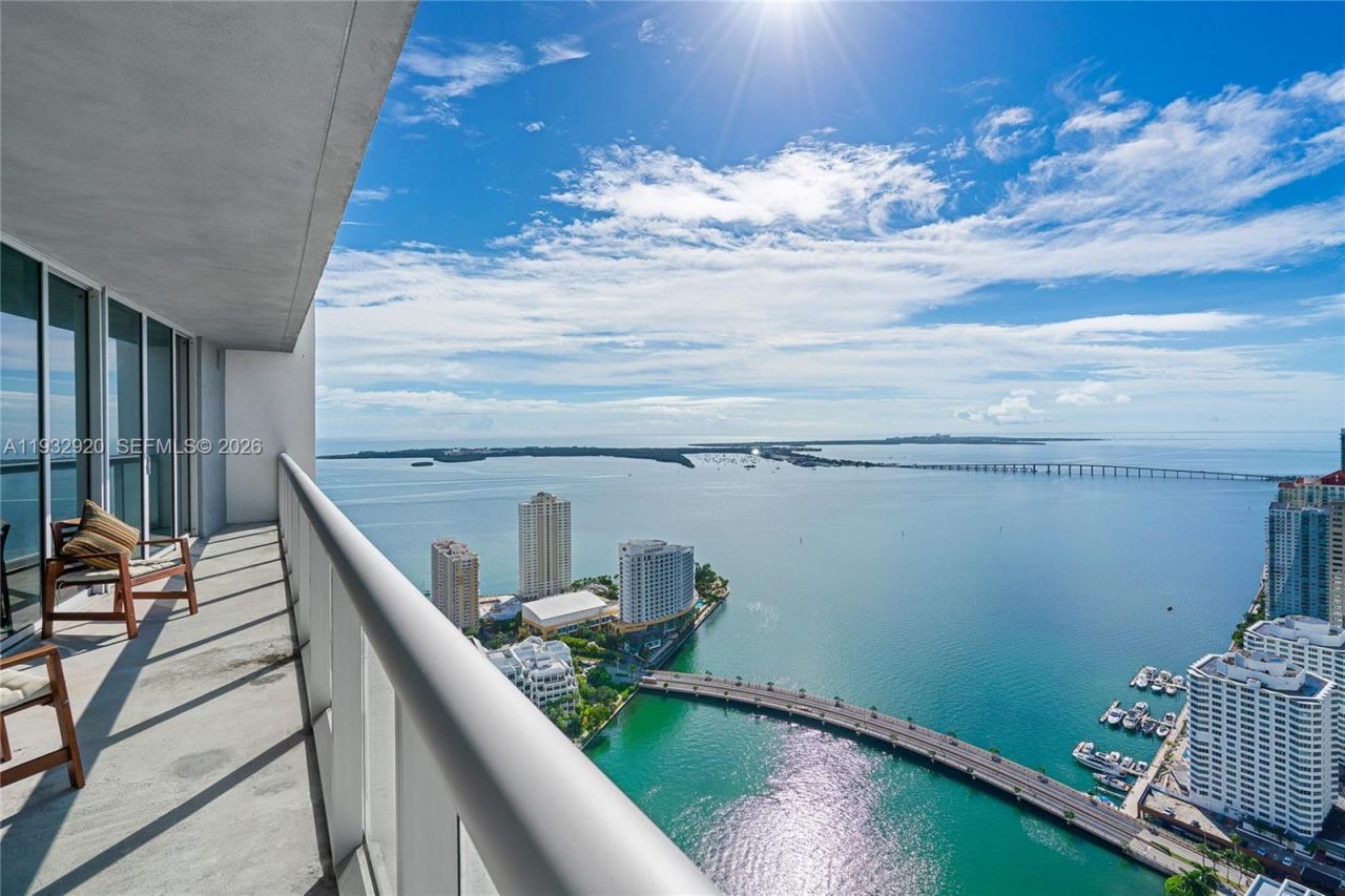 495 Brickell Ave, Unit 4011, Miami, FL 33131 Photo
