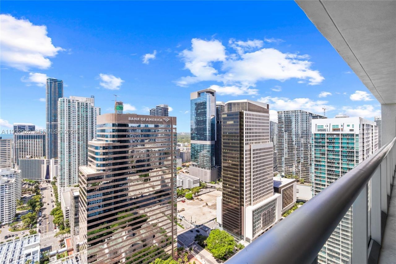 495 Brickell Ave, Unit 4011, Miami, FL 33131 Photo