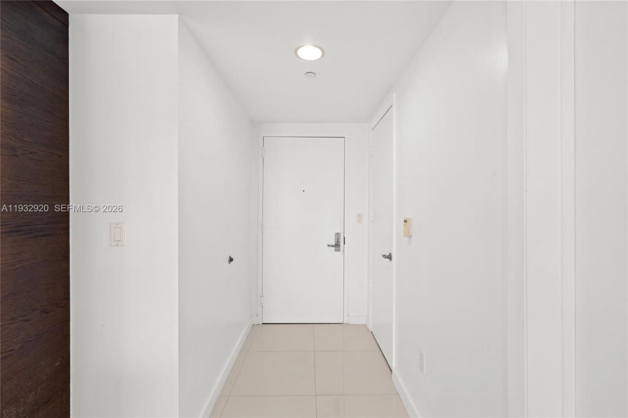 495 Brickell Ave, Unit 4011, Miami, FL 33131 Photo