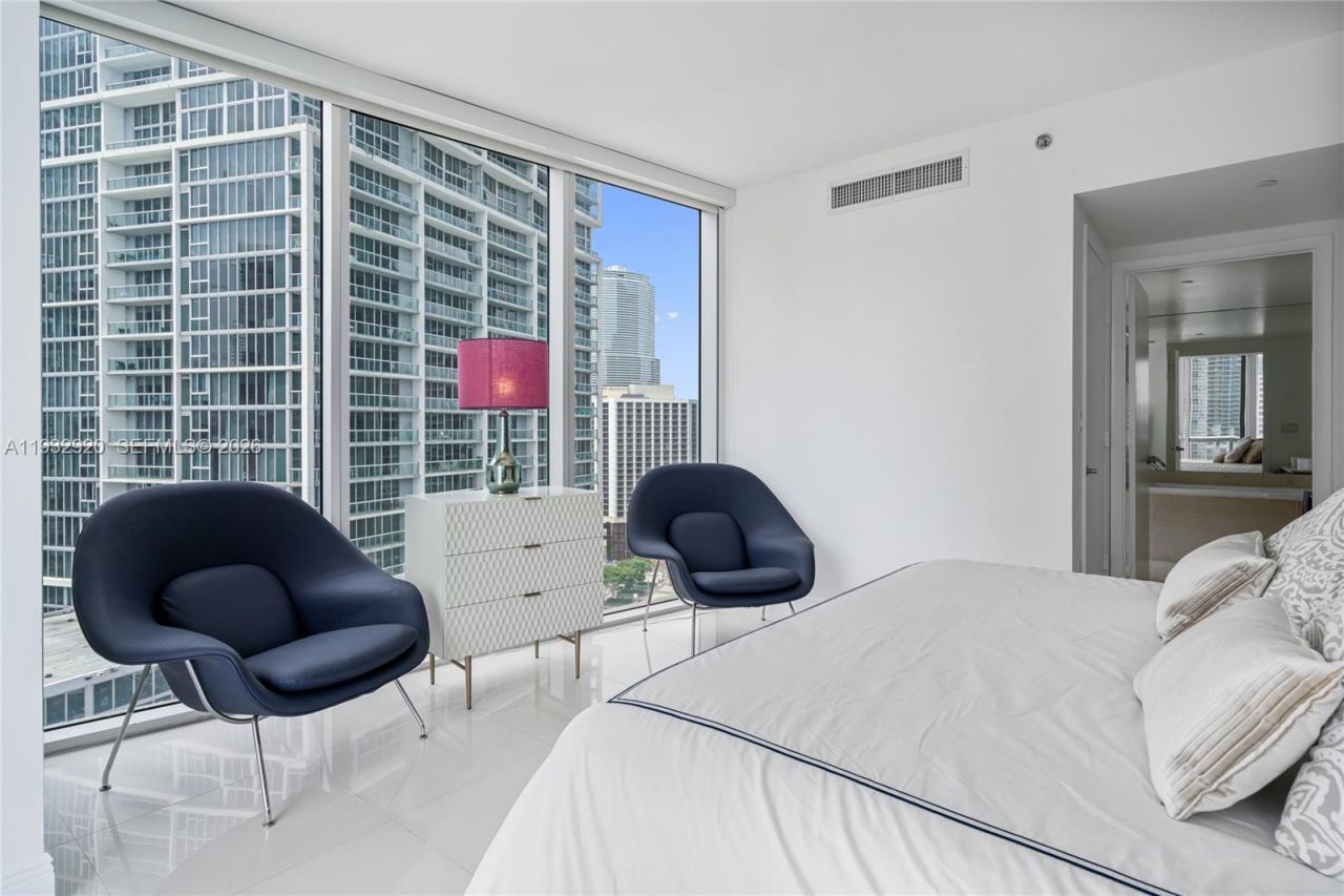 495 Brickell Ave, Unit 4011, Miami, FL 33131 Photo