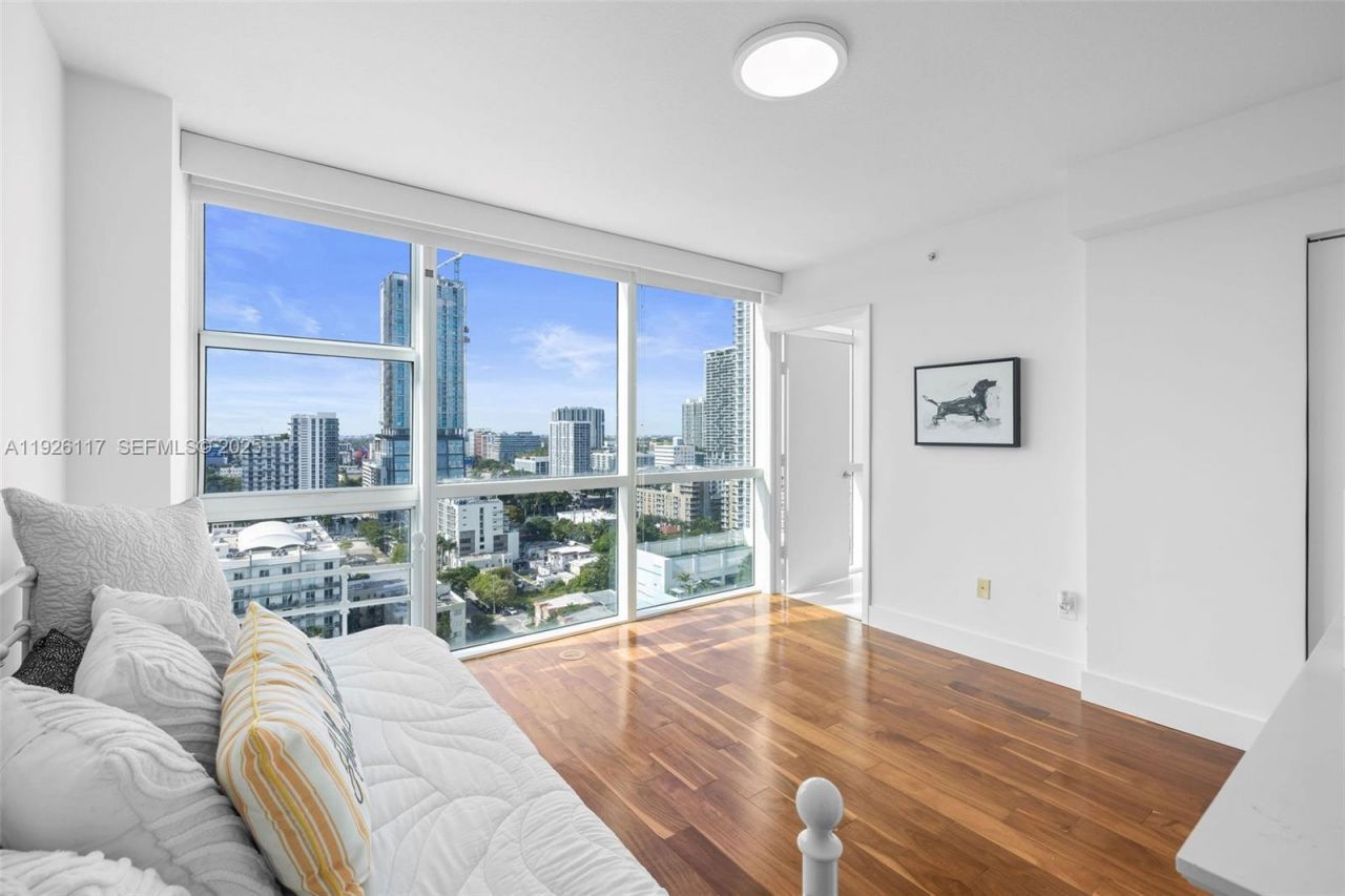 665 NE 25th St, Unit 1801, Miami, FL 33137 Photo